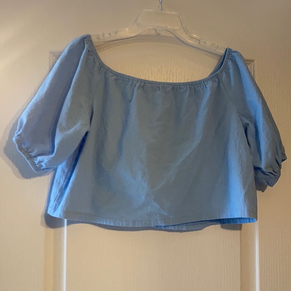 Crop top